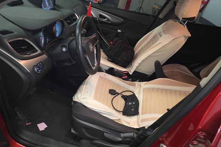 Used Buick Encore 2015 1.4T Automatic Two-Wheel Drive Urban Elite Version Left Front Seat