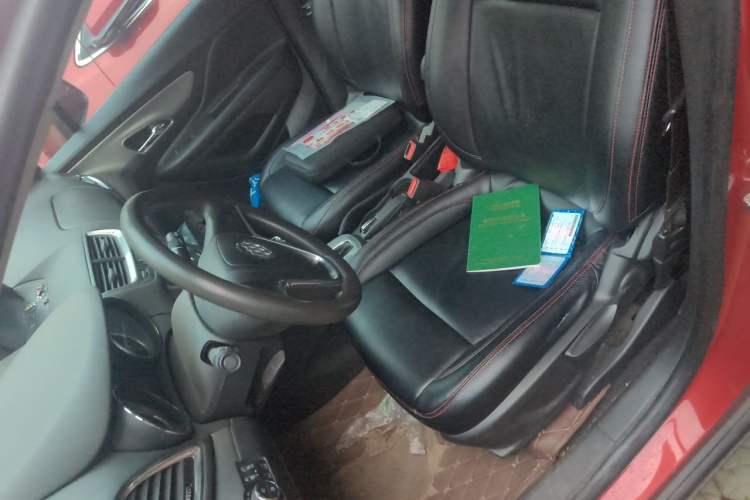 Used Buick Encore 2015 1.4T Automatic Two-Wheel Drive Urban Elite Version Left Front Seat