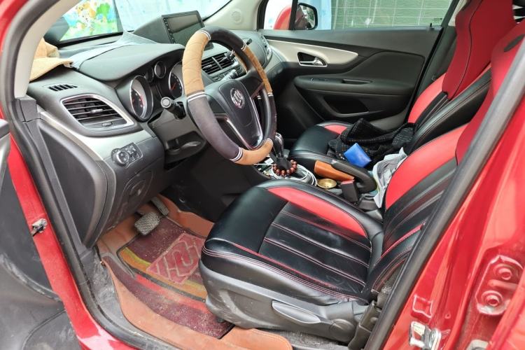 Used Buick Encore 2015 1.4T Automatic Two-Wheel Drive Urban Elite Version Left Front Seat