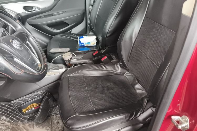 Used Buick Encore 2015 1.4T Automatic Two-Wheel Drive Urban Elite Version Left Front Seat