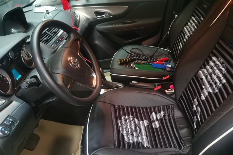 Used Buick Encore 2015 1.4T Automatic Two-Wheel Drive Urban Elite Version Left Front Seat
