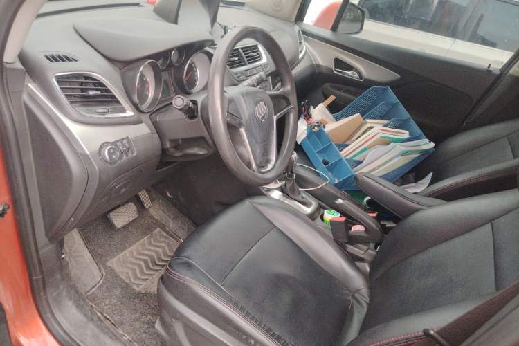 Used Buick Encore 2015 1.4T Automatic Two-Wheel Drive Urban Elite Version Left Front Seat