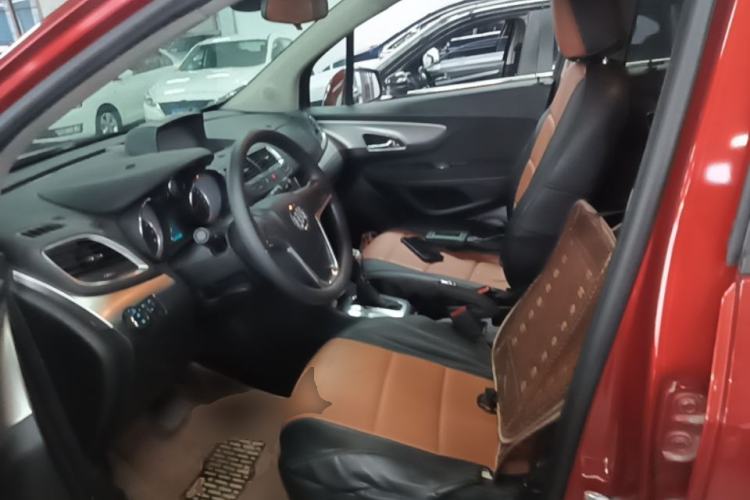 Used Buick Encore 2015 1.4T Automatic Two-Wheel Drive Urban Elite Version Left Front Seat