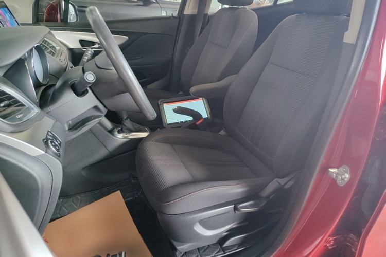 Used Buick Encore 2015 1.4T Automatic Two-Wheel Drive Urban Elite Version Left Front Seat