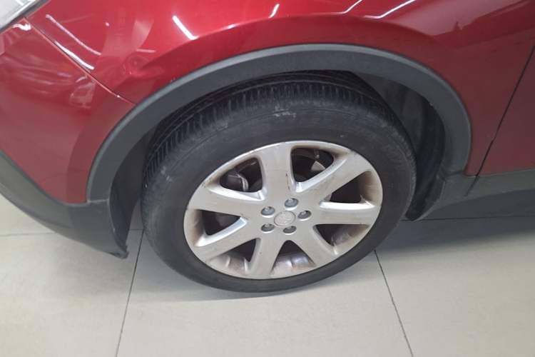 Used Buick Encore 2015 1.4T Automatic Two-Wheel Drive Urban Elite Version Left Front Wheel Hub