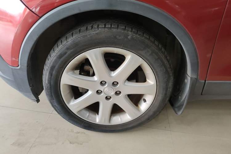 Used Buick Encore 2015 1.4T Automatic Two-Wheel Drive Urban Elite Version Left Front Wheel Hub