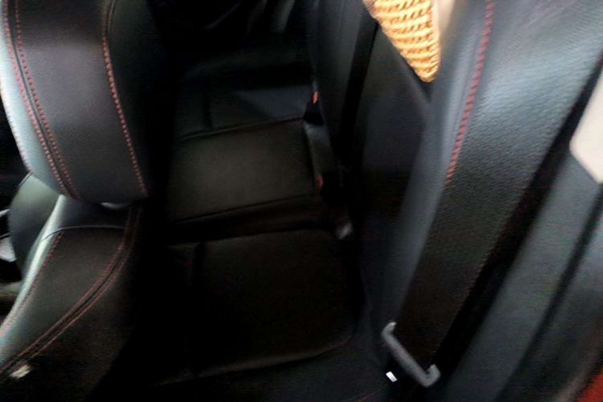 Used Buick Encore 2015 1.4T Automatic Two-Wheel Drive Urban Elite Version Left Rear Seat