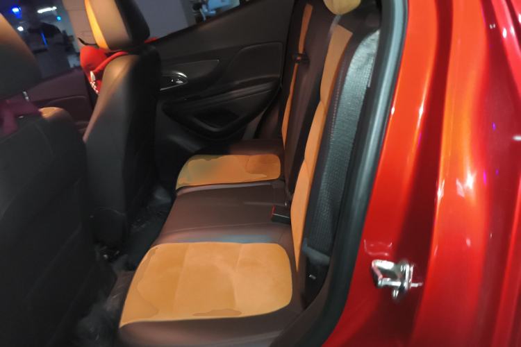 Used Buick Encore 2015 1.4T Automatic Two-Wheel Drive Urban Leading Model Left Rear Seat