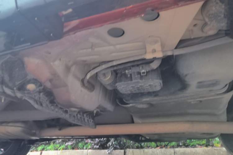 Used Buick Encore 2015 1.4T Automatic Two-Wheel Drive Urban Elite Version Left Side Sill