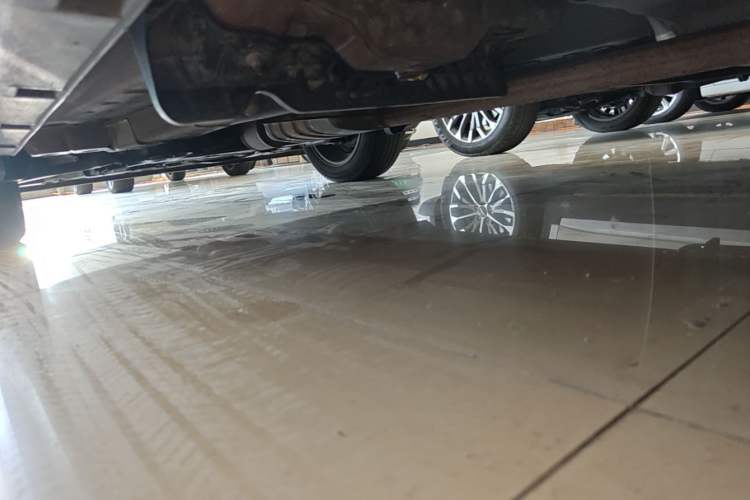 Used Buick Encore 2015 1.4T Automatic Two-Wheel Drive Urban Elite Version Left Side Sill