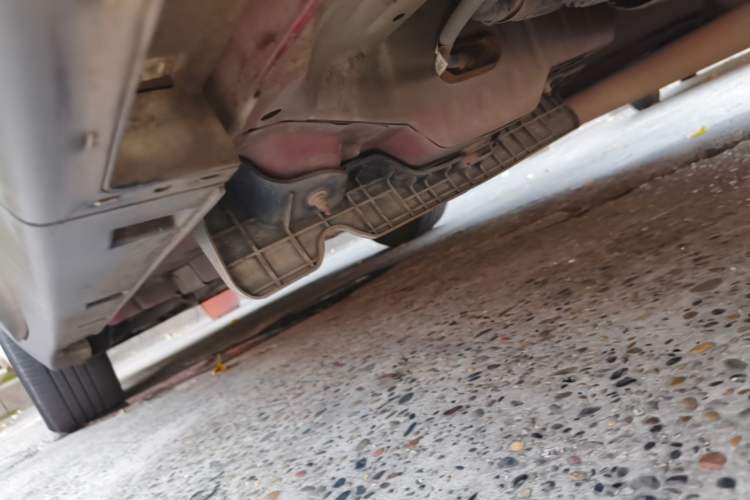 Used Buick Encore 2015 1.4T Automatic Two-Wheel Drive Urban Leading Model Left Side Sill