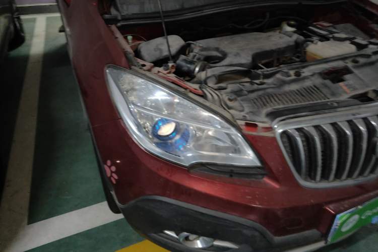 Used Buick Encore 2015 1.4T Automatic Two-Wheel Drive Urban Leading Model Right Front Headlight