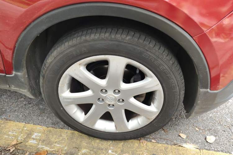 Used Buick Encore 2015 1.4T Automatic Two-Wheel Drive Urban Elite Version Right Front Wheel Hub
