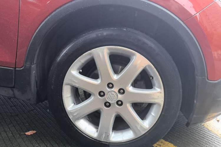 Used Buick Encore 2015 1.4T Automatic Two-Wheel Drive Urban Elite Version Right Rear Wheel Hub