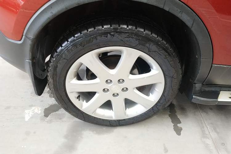 Used Buick Encore 2015 1.4T Automatic Two-Wheel Drive Urban Leading Model Right Rear Wheel Hub