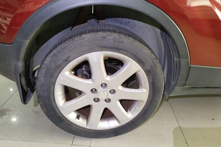 Used Buick Encore 2015 1.4T Automatic Two-Wheel Drive Urban Elite Version Right Rear Wheel Hub