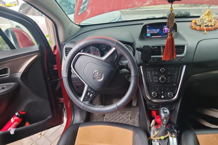 Used Buick Encore 2015 1.4T Automatic Two-Wheel Drive Urban Leading Model Steering Wheel