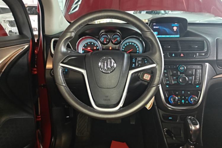 Used Buick Encore 2015 1.4T Automatic Two-Wheel Drive Urban Leading Model Steering Wheel