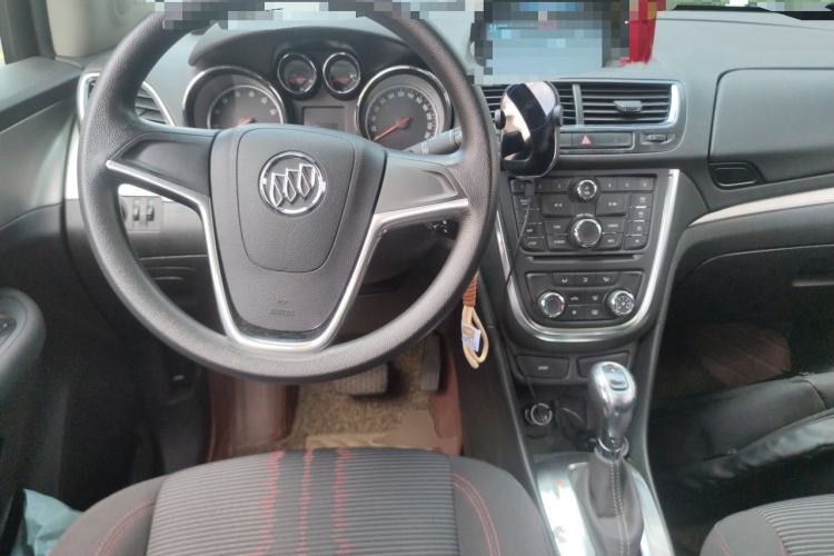 Used Buick Encore 2015 1.4T Automatic Two-Wheel Drive Urban Elite Version Steering Wheel