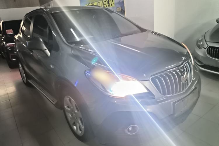 Used Buick Encore 2015 1.4T Automatic Two-Wheel Drive Urban Elite Version Front Right 45 Deg