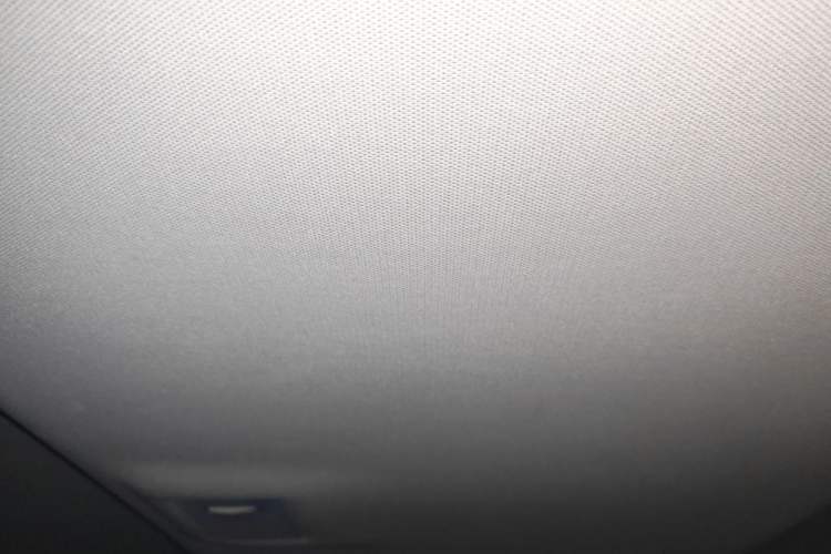 Used Buick Encore 2015 1.4T Automatic Two-Wheel Drive Urban Elite Version Headliner