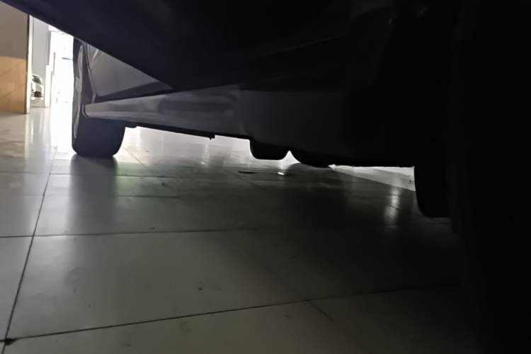 Used Buick Encore 2015 1.4T Automatic Two-Wheel Drive Urban Elite Version Left Side Sill
