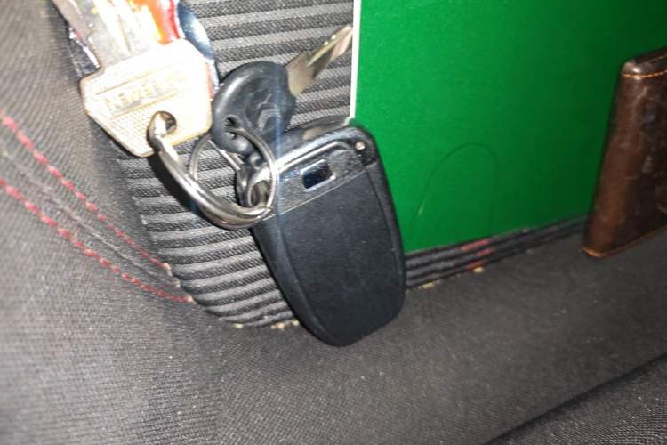 Used Buick Encore 2015 1.4T Automatic Two-Wheel Drive Urban Elite Version Vehicle Key