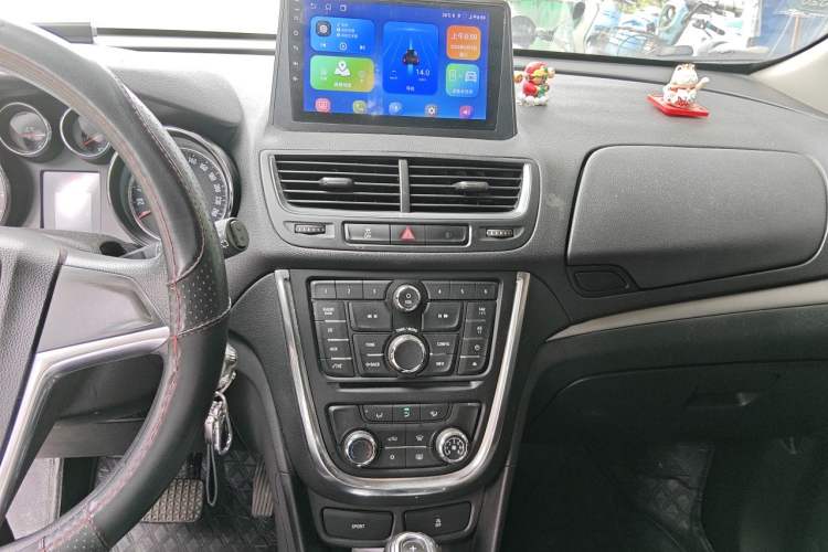 Used Buick Encore 2015 1.4T Automatic Two-Wheel Drive Urban Elite Version Audio And AC Panel