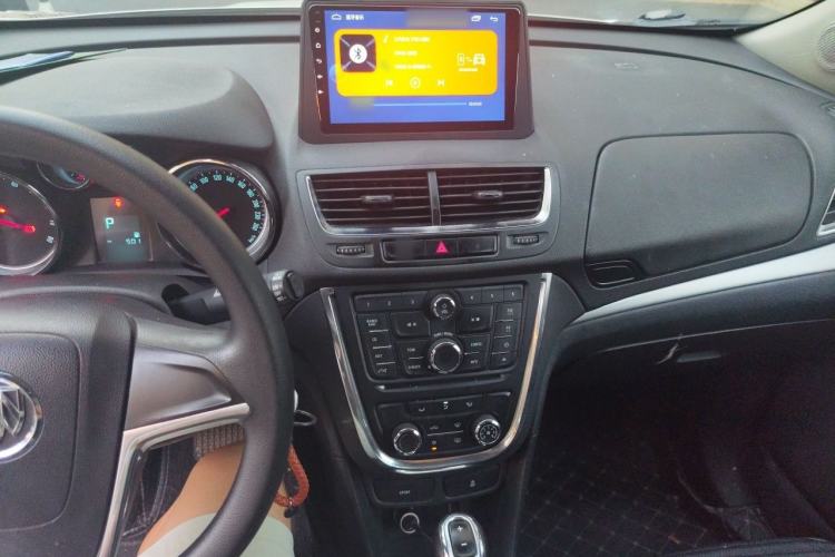 Used Buick Encore 2015 1.4T Automatic Two-Wheel Drive Urban Elite Version Audio And AC Panel