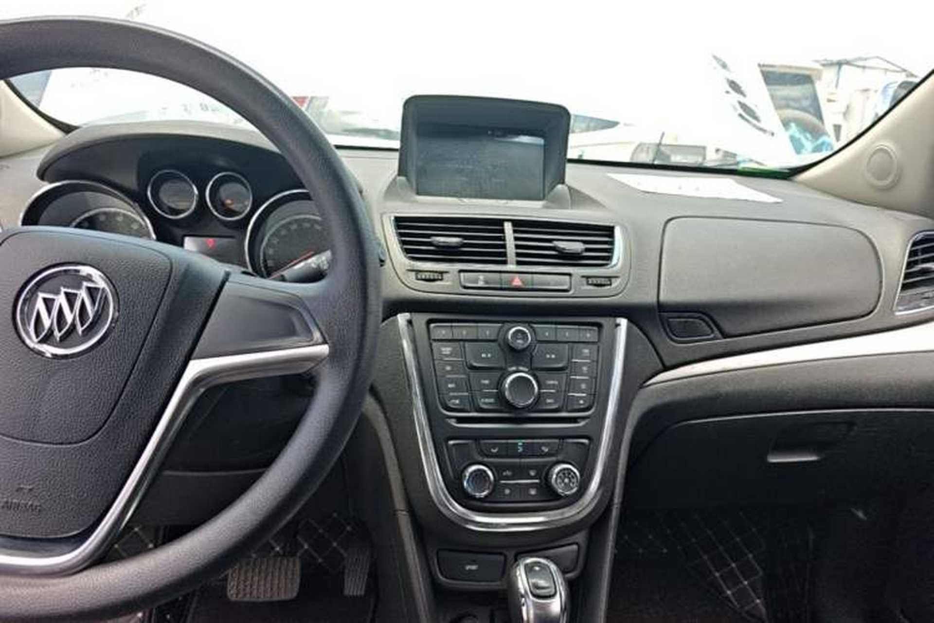Used Buick Encore 2015 1.4T Automatic Two-Wheel Drive Urban Elite Version Audio And AC Panel