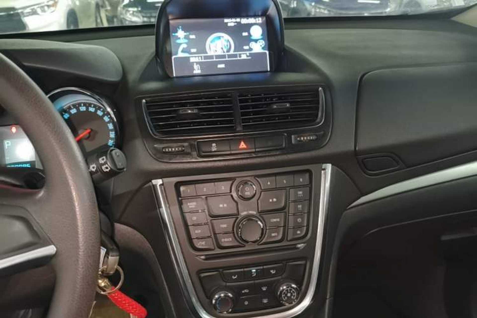 Used Buick Encore 2015 1.4T Automatic Two-Wheel Drive Urban Elite Version Audio And AC Panel
