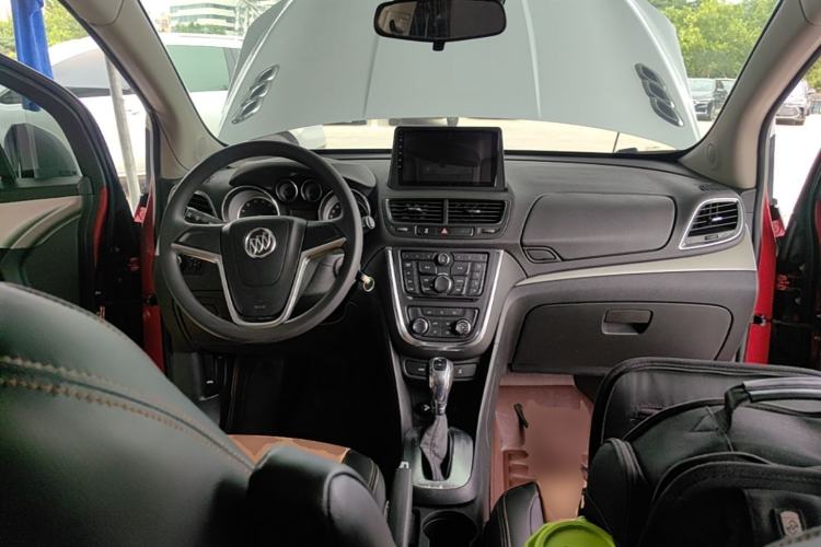 Used Buick Encore 2015 1.4T Automatic Two-Wheel Drive Urban Elite Version Center Console
