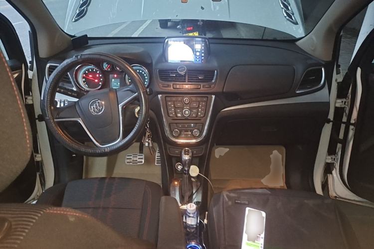 Used Buick Encore 2015 1.4T Automatic Two-Wheel Drive Urban Elite Version Center Console