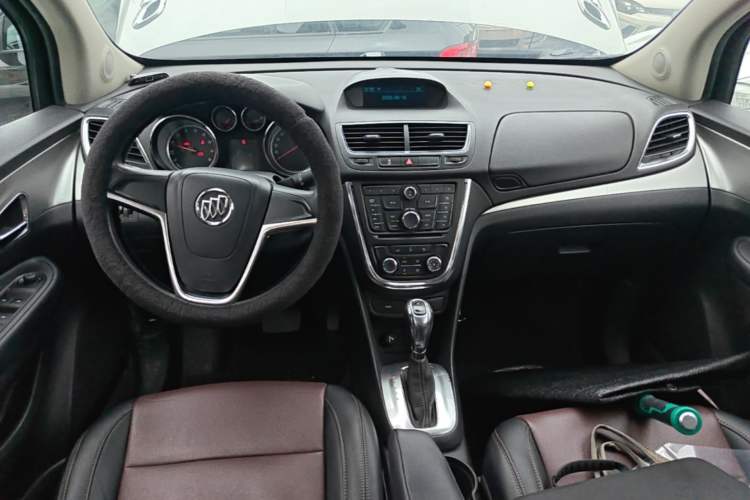 Used Buick Encore 2015 1.4T Automatic Two-Wheel Drive Urban Elite Version Center Console