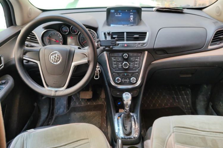 Used Buick Encore 2015 1.4T Automatic Two-Wheel Drive Urban Elite Version Center Console