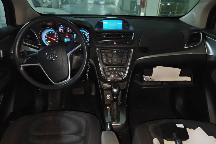 Used Buick Encore 2015 1.4T Automatic Two-Wheel Drive Urban Elite Version Center Console