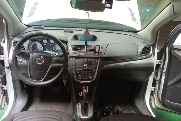 Used Buick Encore 2015 1.4T Automatic Two-Wheel Drive Urban Elite Version Center Console