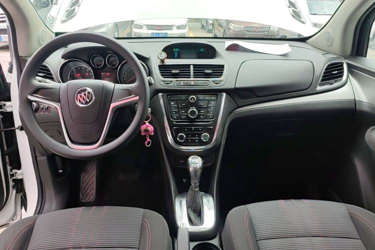 Used Buick Encore 2015 1.4T Automatic Two-Wheel Drive Urban Elite Version Center Console
