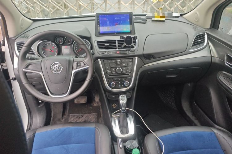 Used Buick Encore 2015 1.4T Automatic Two-Wheel Drive Urban Leading Model Center Console