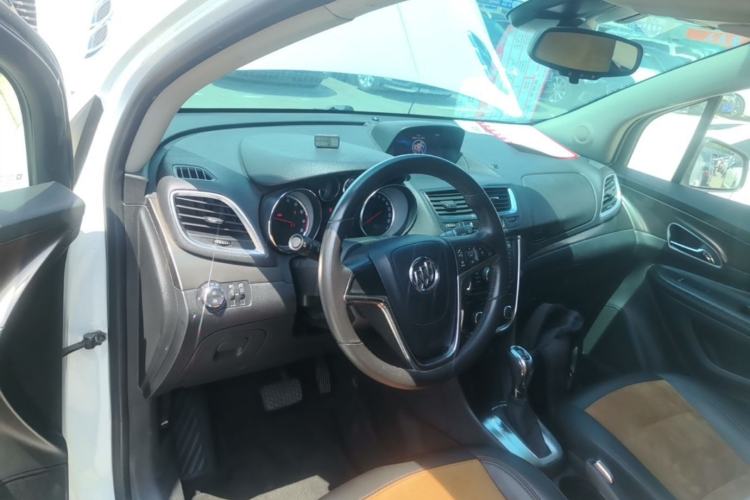 Used Buick Encore 2015 1.4T Automatic Two-Wheel Drive Urban Leading Model Center Console