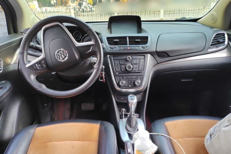 Used Buick Encore 2015 1.4T Automatic Two-Wheel Drive Urban Leading Model Center Console