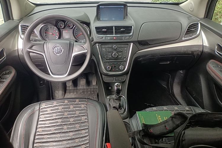 Used Buick Encore 2015 1.4T Manual Two-Wheel Drive Urban Advanced Model Center Console
