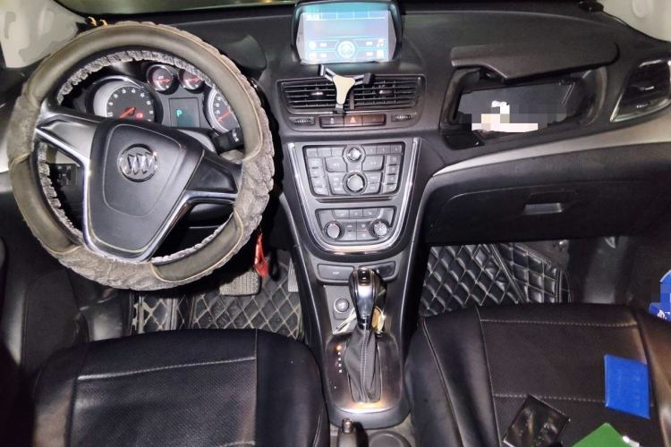 Used Buick Encore 2015 1.4T Automatic Two-Wheel Drive Urban Elite Version Center Console