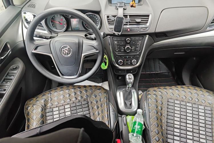 Used Buick Encore 2015 1.4T Automatic Two-Wheel Drive Urban Elite Version Center Console