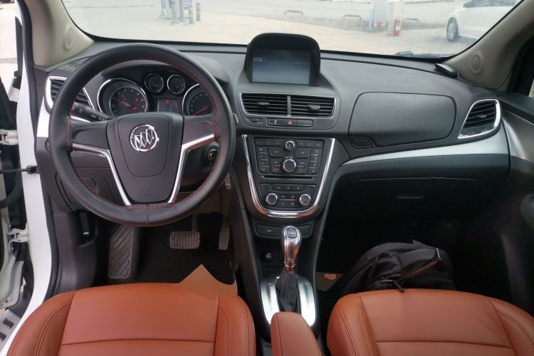 Used Buick Encore 2015 1.4T Automatic Two-Wheel Drive Urban Elite Version Center Console
