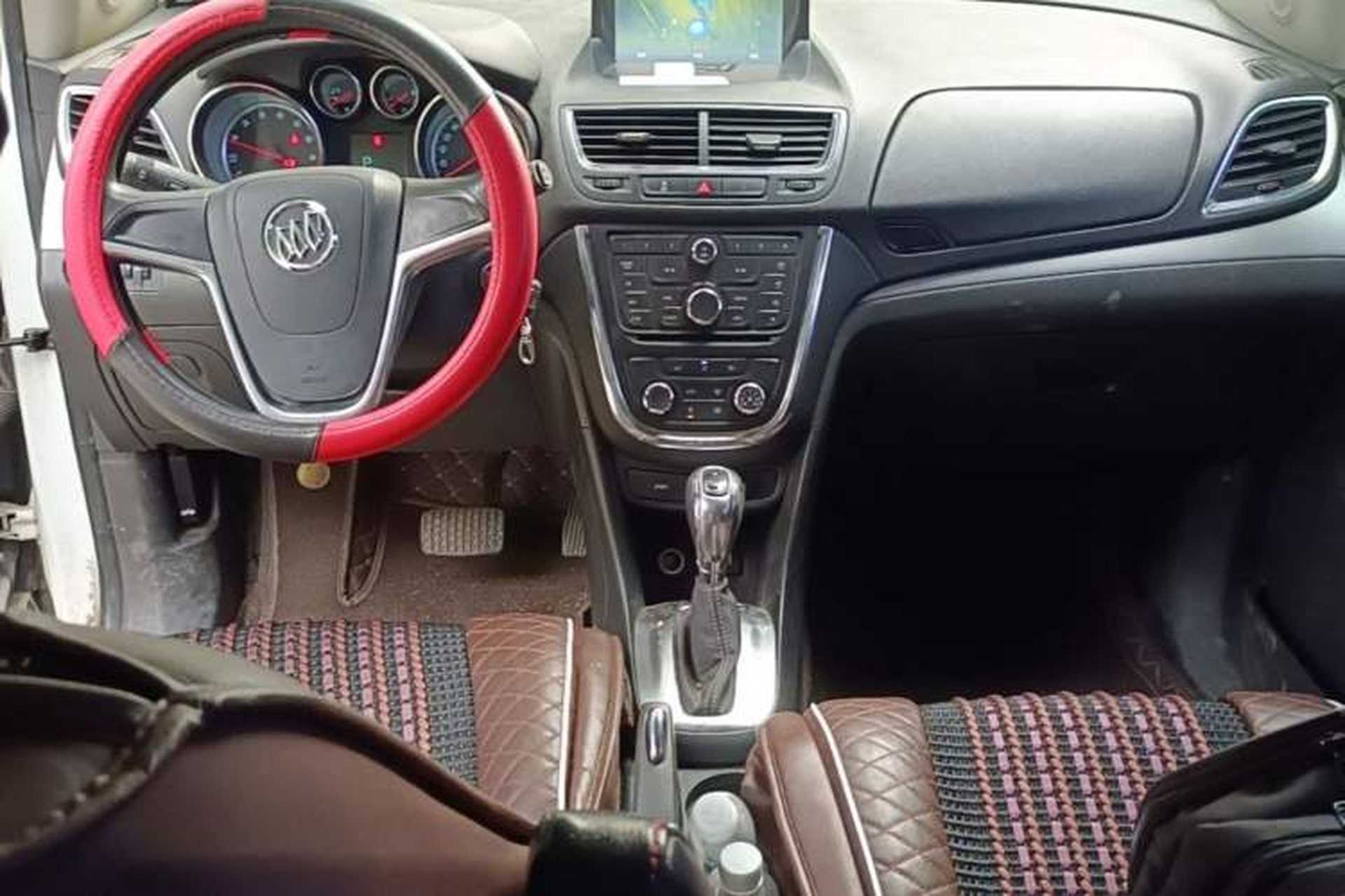 Used Buick Encore 2015 1.4T Automatic Two-Wheel Drive Urban Elite Version Center Console
