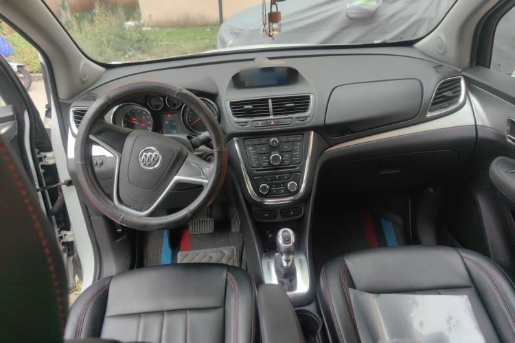 Used Buick Encore 2015 1.4T Automatic Two-Wheel Drive Urban Elite Version Center Console