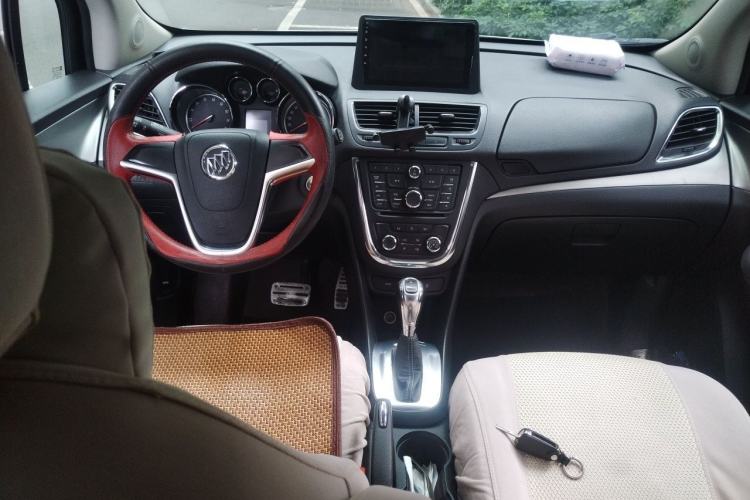 Used Buick Encore 2015 1.4T Automatic Two-Wheel Drive Urban Elite Version Center Console