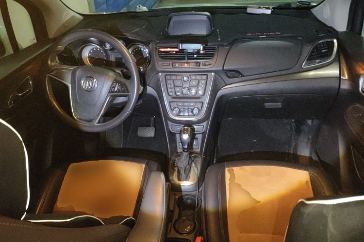Used Buick Encore 2015 1.4T Automatic Two-Wheel Drive Urban Leading Model Center Console