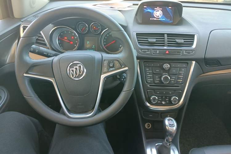Used Buick Encore 2015 1.4T Automatic Two-Wheel Drive Urban Leading Model Center Console